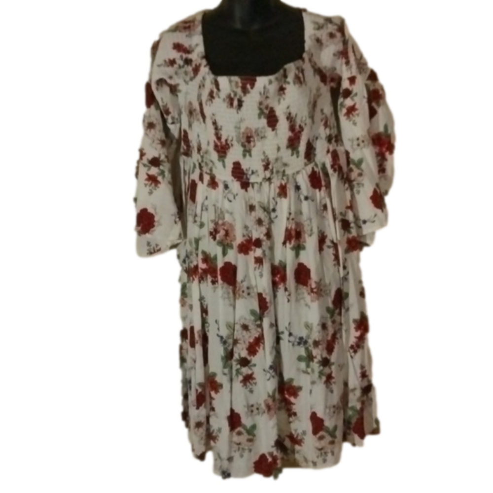 Torrid size 2 floral Babydoll style dress. Size 2, please see measurements Tho.